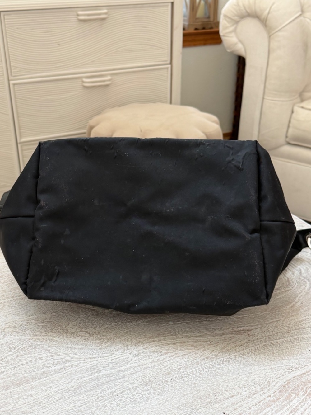 Longchamp Le Pilage MED all black crossbody - Picture 6 of 15